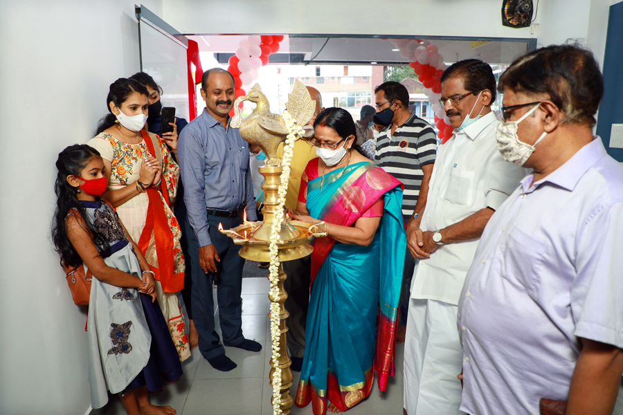 vnv-travel-solutions-gallery-inauguration-6